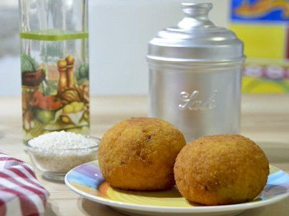 Experience Italian Black and White Menu in Palermo