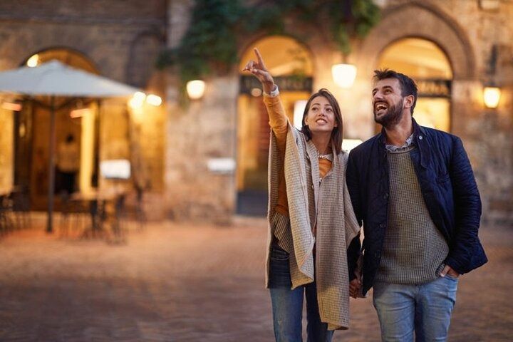 Bologna by Night: Guided Tour, Food & Wine Tasting