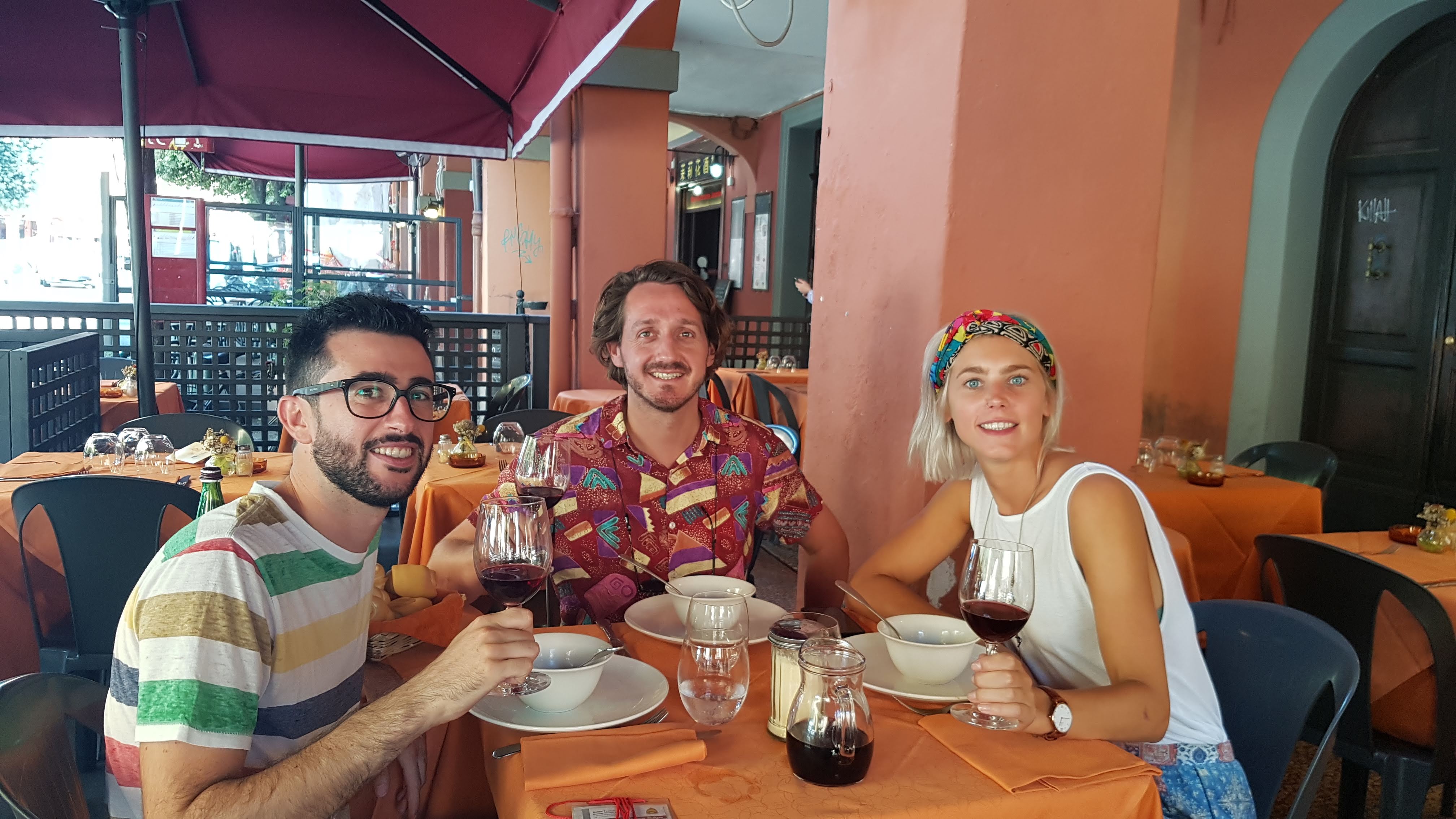 Bologna Food Tasting Tour with a Local