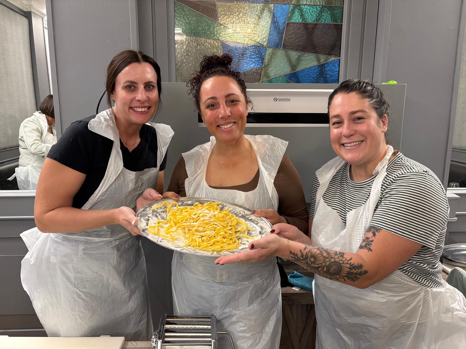 Bologna: Pasta & Tiramisù Cooking Experience with Wine