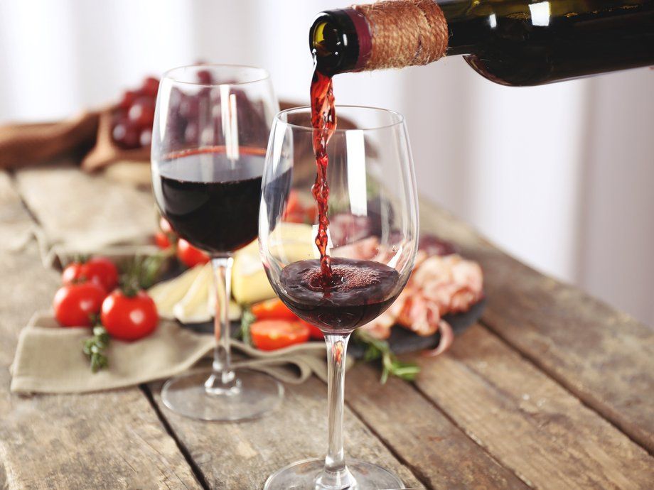 Bologna: Traditional Home Cooking Class with Lunch or Dinner