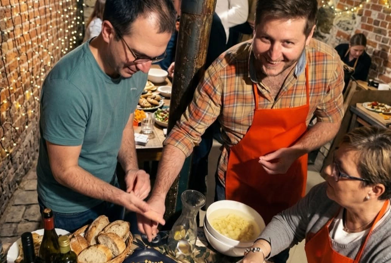 Budapest Goulash Cooking Experience at an Iconic Ruin Bar