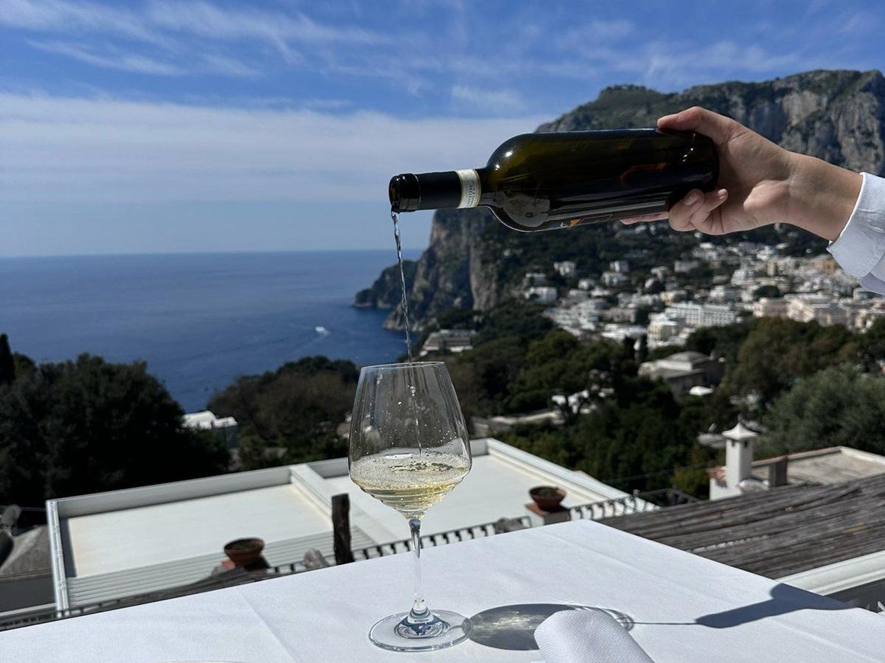 Capri Wine Tasting Experience with a View of the Faraglioni Rocks