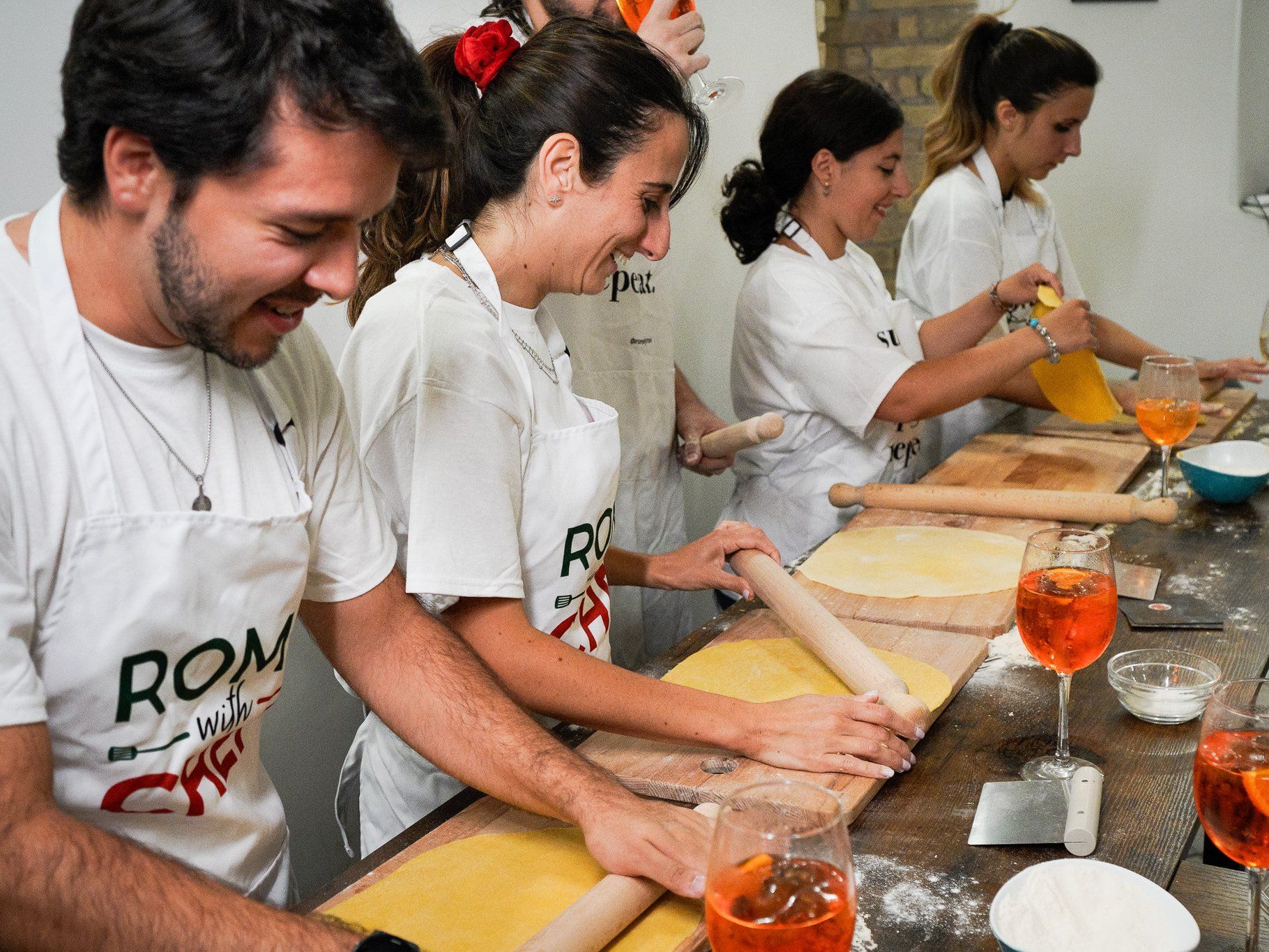 Fresh Pasta Cooking Class with 3 Spritz Cocktails in Rome