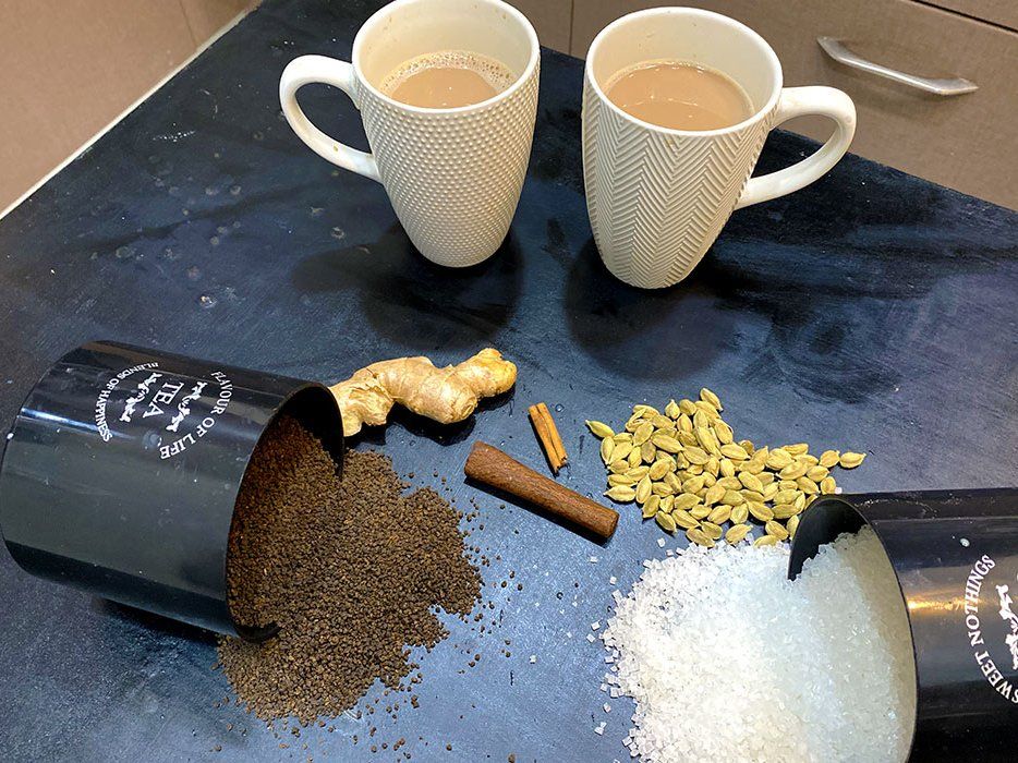Masala Chai Workshop in a Delhi Family Home