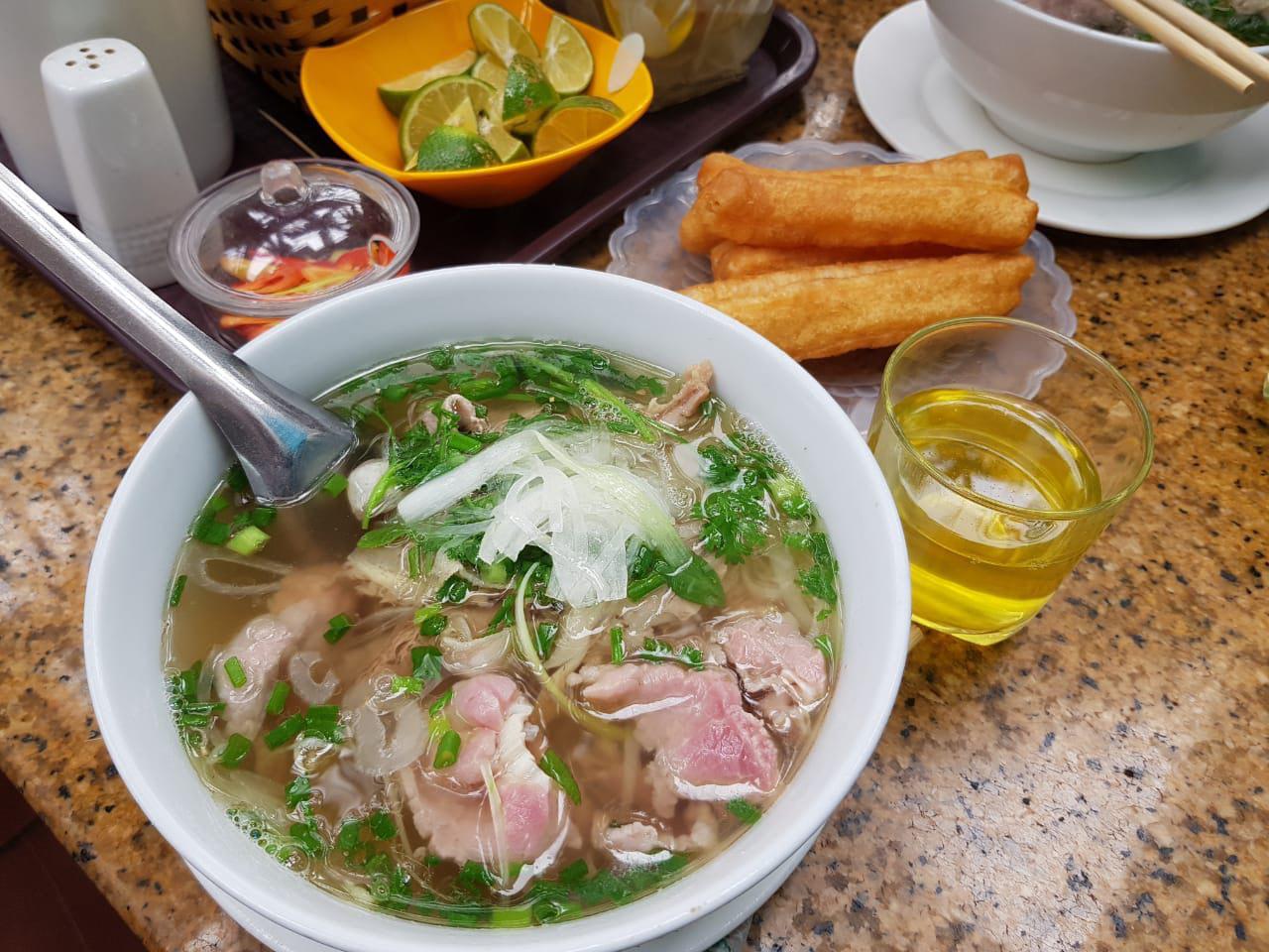 Vietnamese Home Cooking Class with a Local Chef & Fresh Market Tour