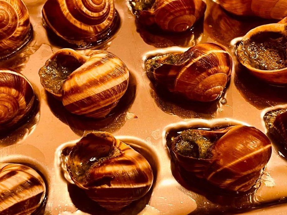 Chef PJ's Montmartre Walking Food Tour Experience