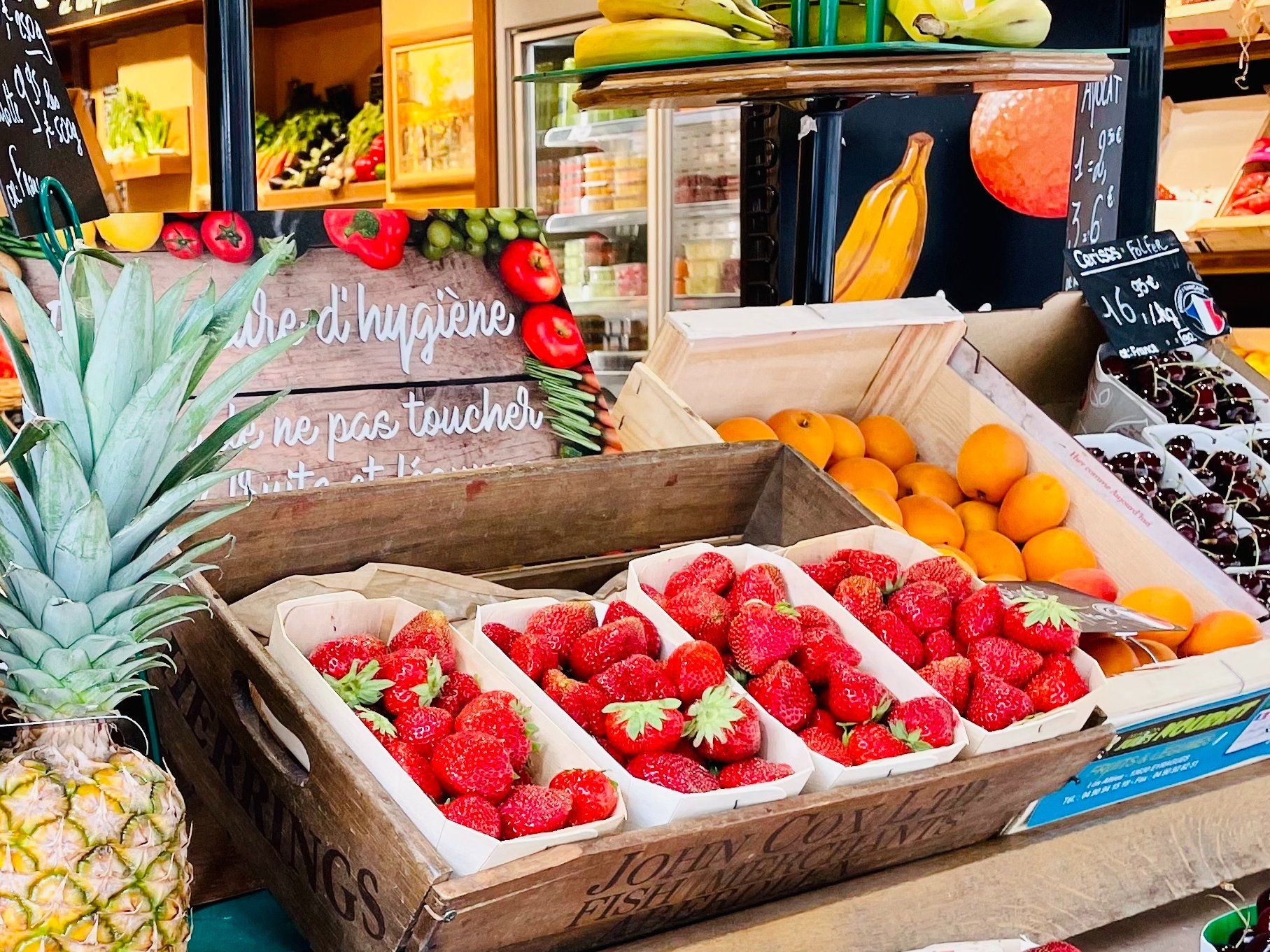Chef PJ's Montmartre Walking Food Tour Experience
