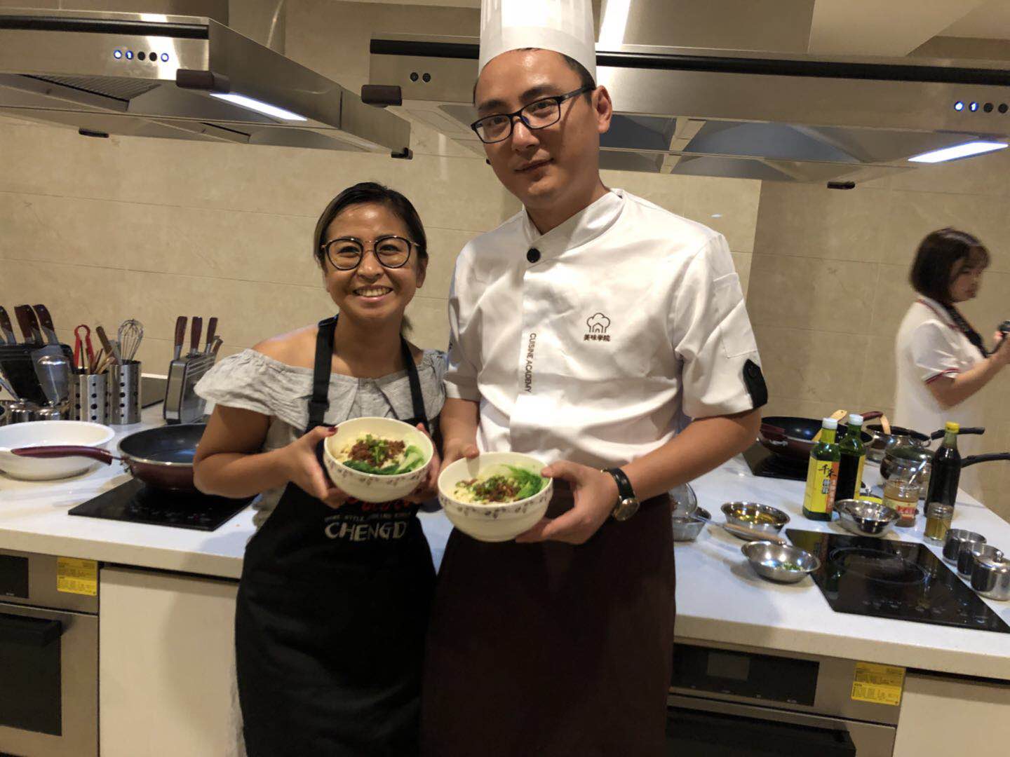 Chengdu Street Food Cooking Class: Dan Dan Noodles