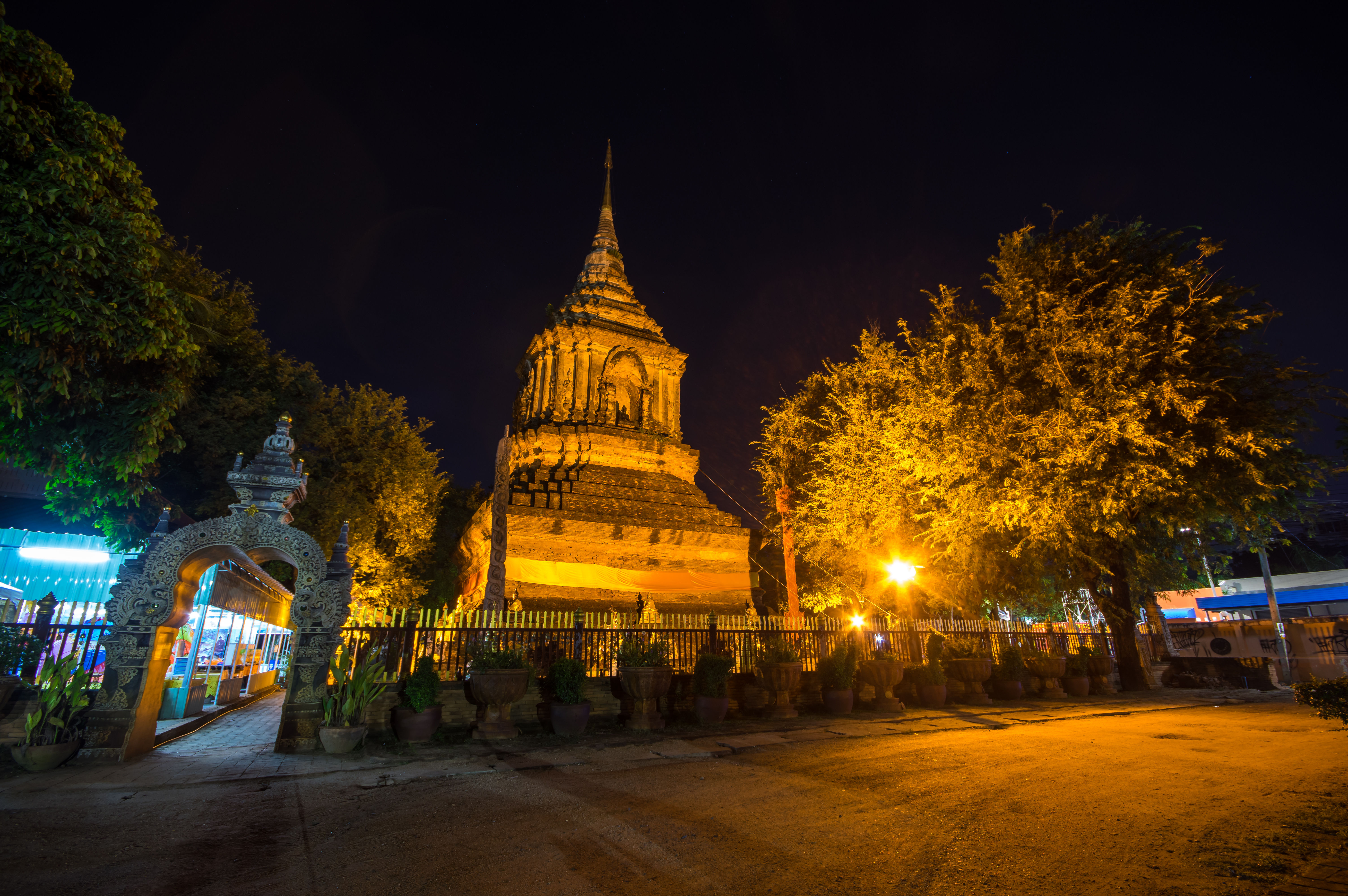 Chiang Mai Food Adventures by Bike