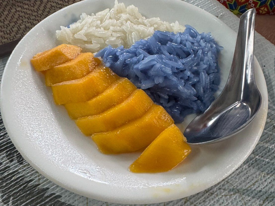 Morning Thai Home Cooking Experience in Chiang Mai with Market Tour