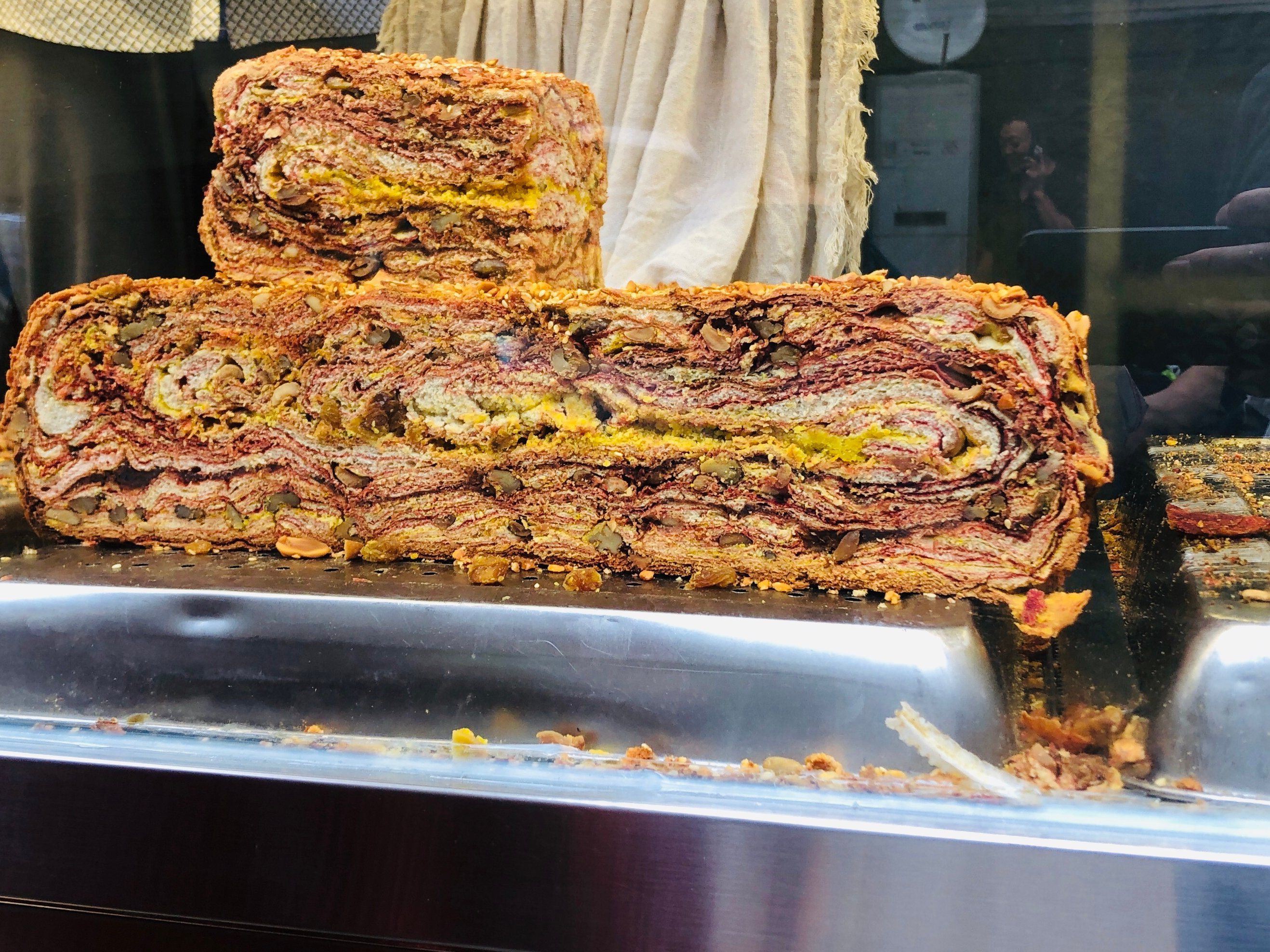 Xi'an Local Street Food Tour with TukTuk Ride