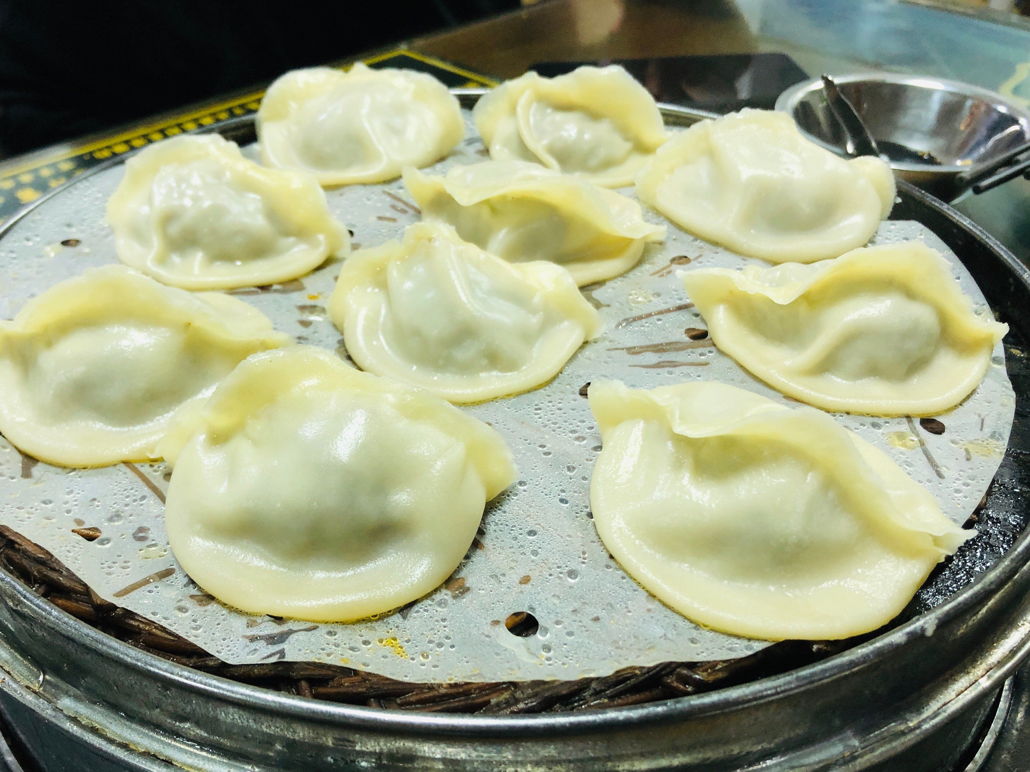 Xi'an Local Street Food Tour with TukTuk Ride