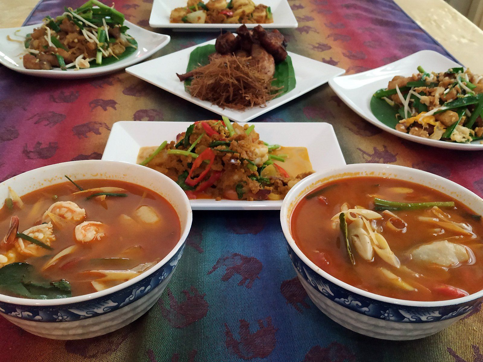 Choose Your Own Favorite Thai Dish Hands-on Authentic Thai Cooking Class with Local Market Tour