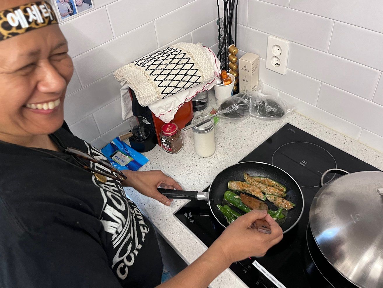 Seoulful Bites: A Korean Home Cooking Experience