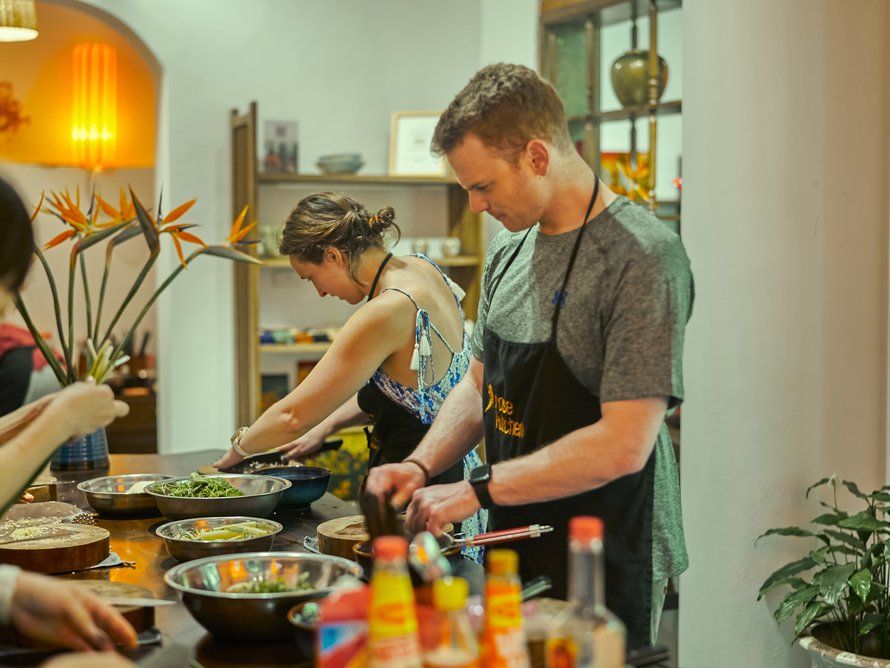 Rose Kitchen: Cook Nem Rán/Bún Chả/Phở and Free Egg or Salt Coffee