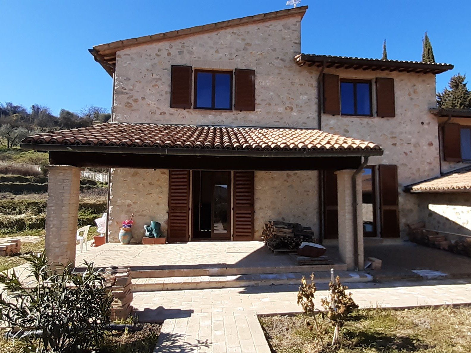 Cook and Eat Fresh Pasta and Tiramisù in the Umbrian Hills