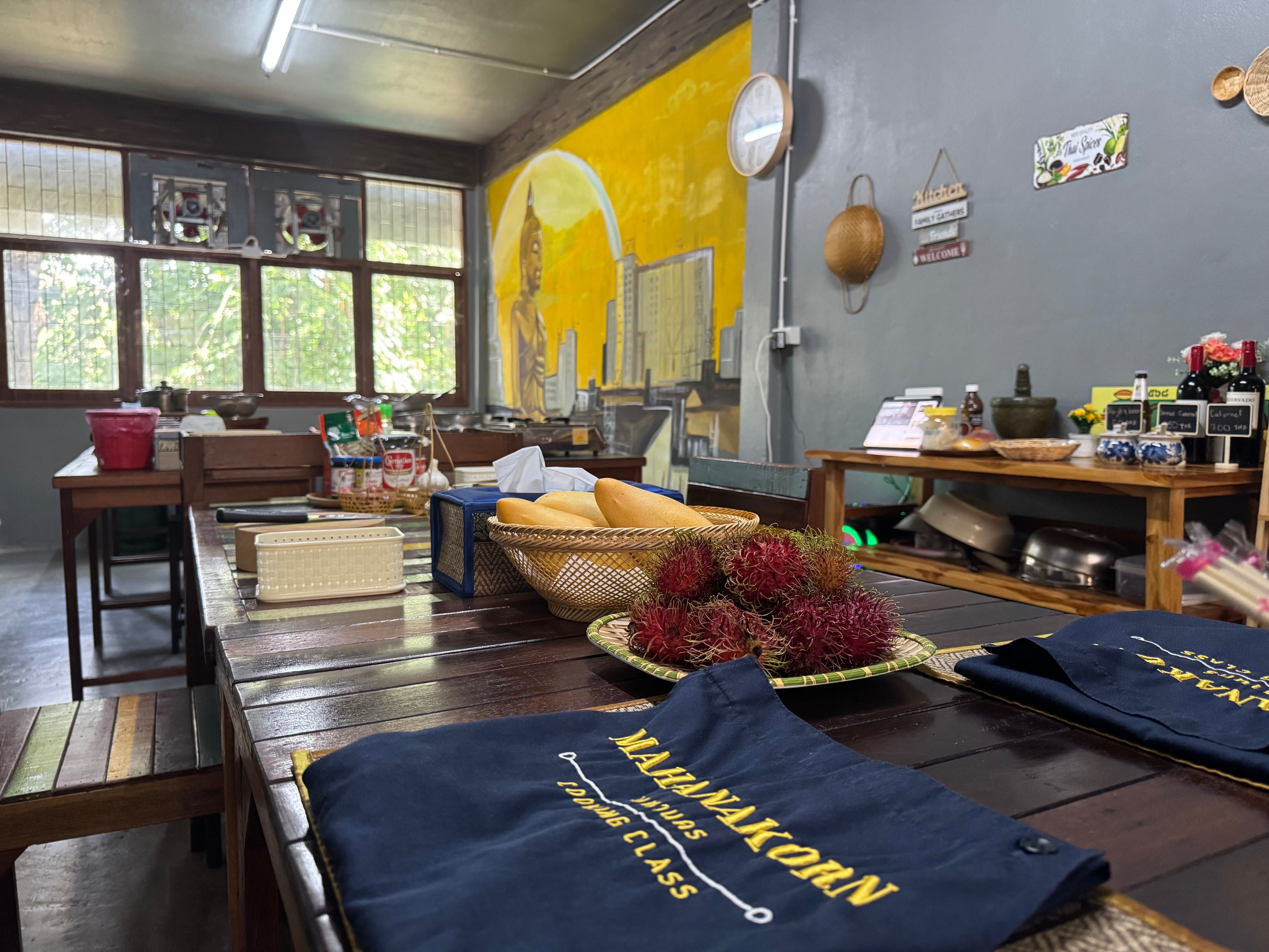 Authentic Thai Cooking Class in a Cozy Bangkok Kitchen