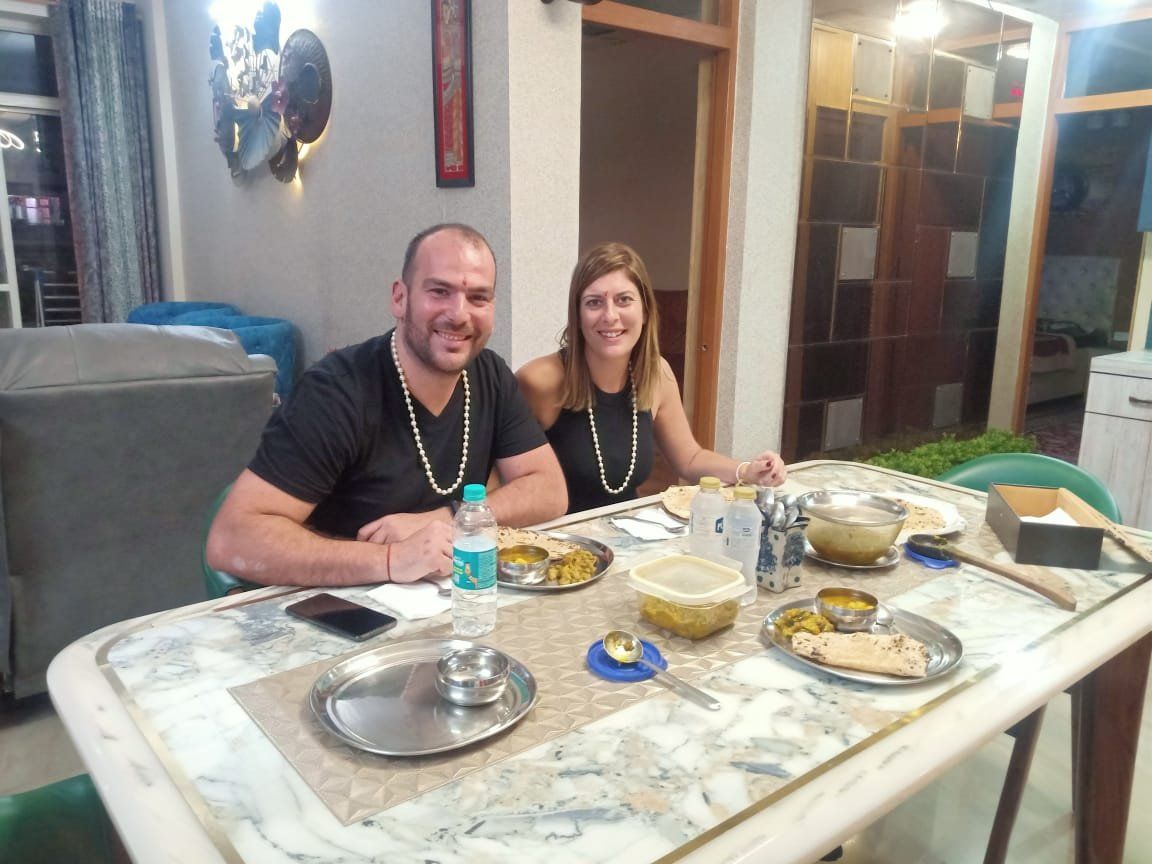 Cook Indian Food with Local Family at their Traditional Home