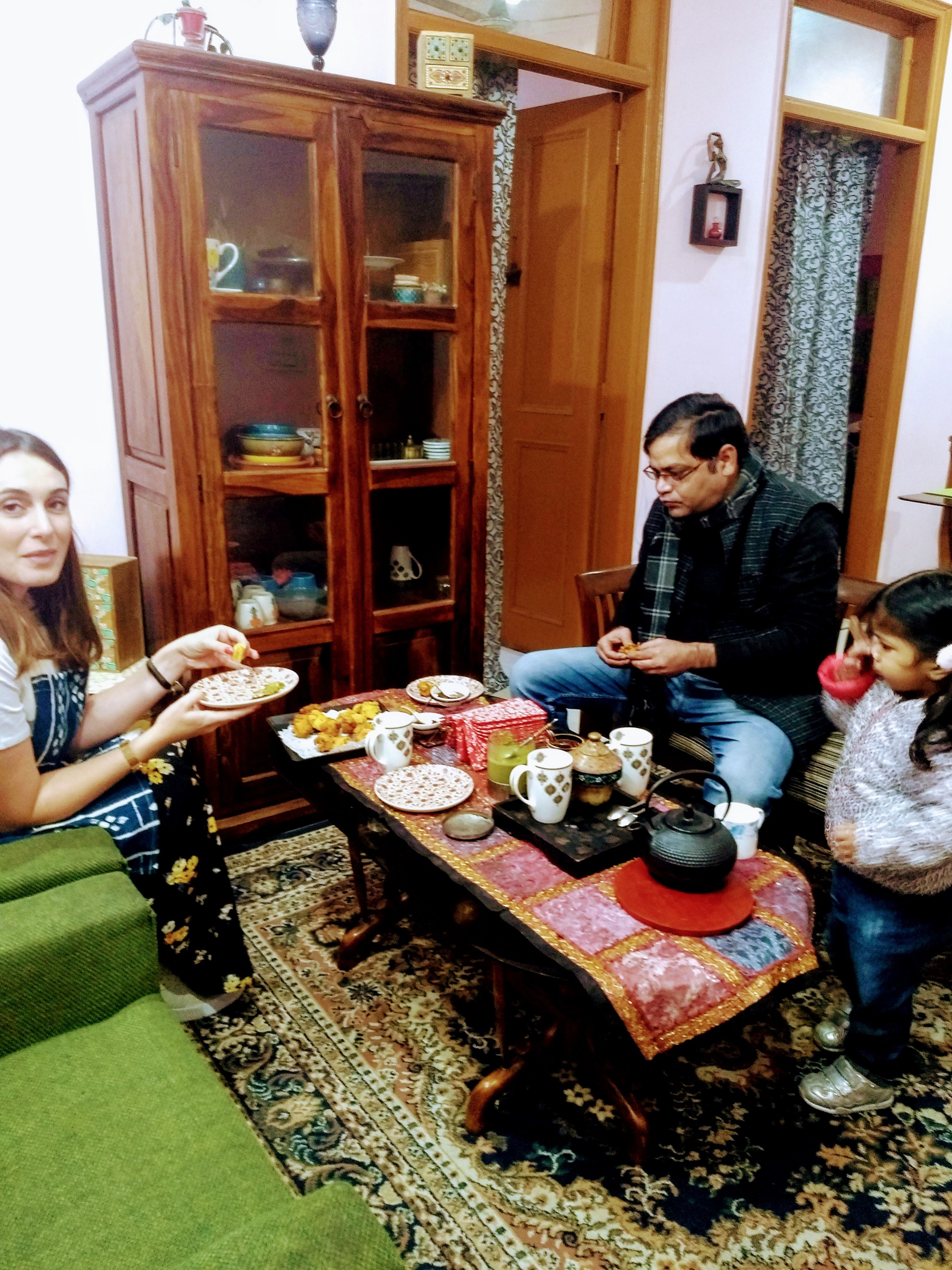 Learn and Enjoy: Homemade Street Snacks with Tea Tasting in a Local Home
