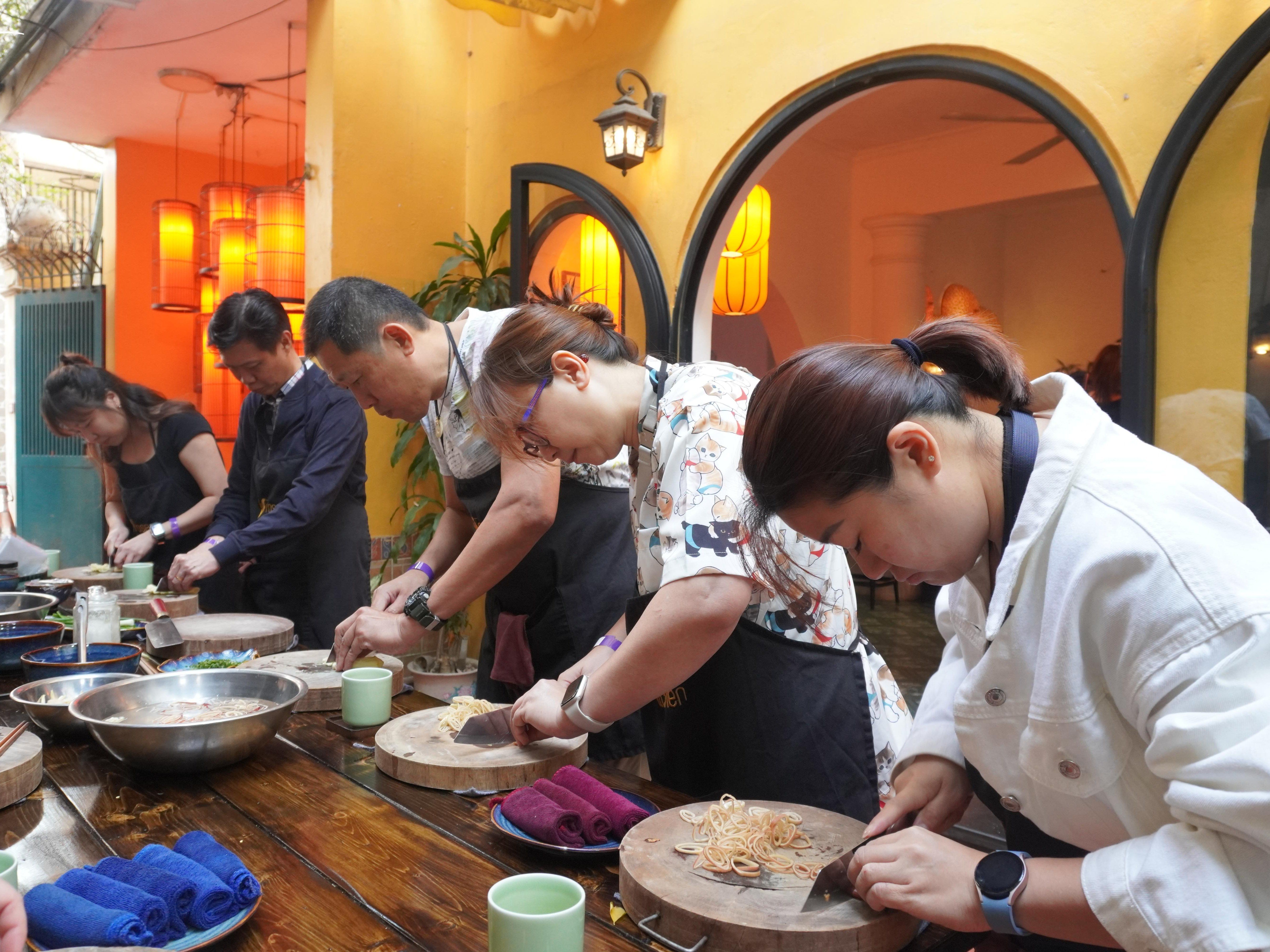 Cook Like a Local: Hanoi’s Bun Cha, Nem Ran & Banana Flower Salad