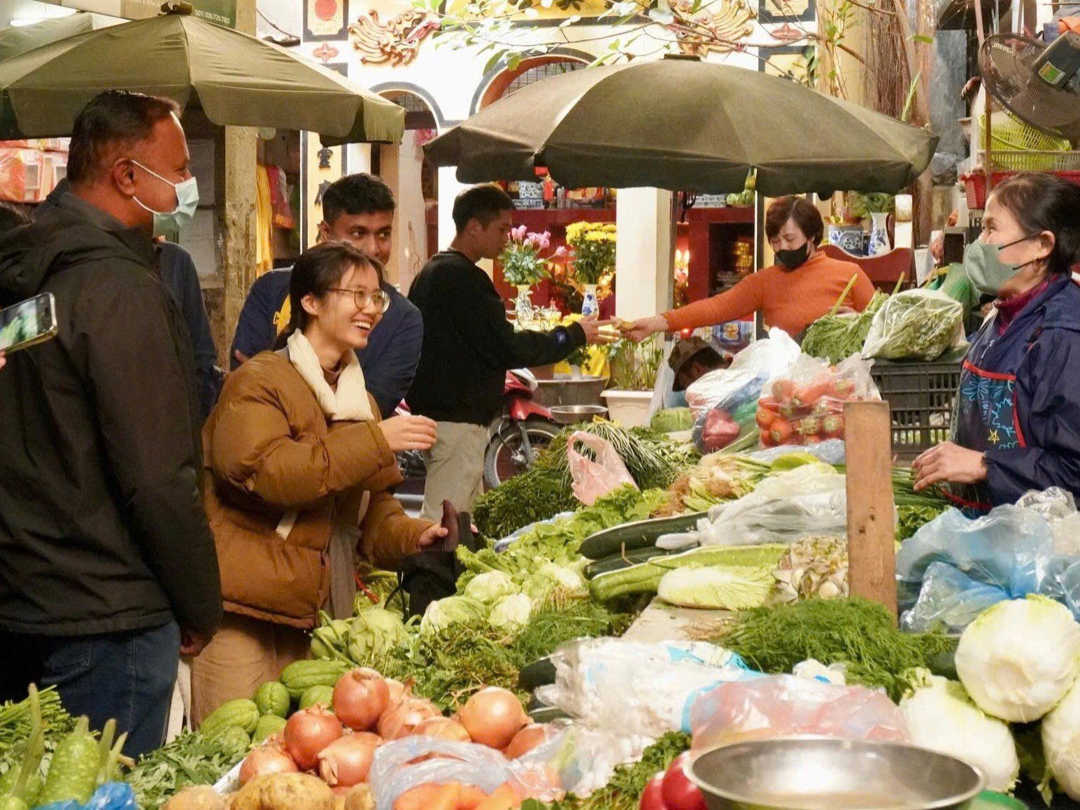 Cook Like a Local: Hanoi’s Bun Cha, Nem Ran & Banana Flower Salad