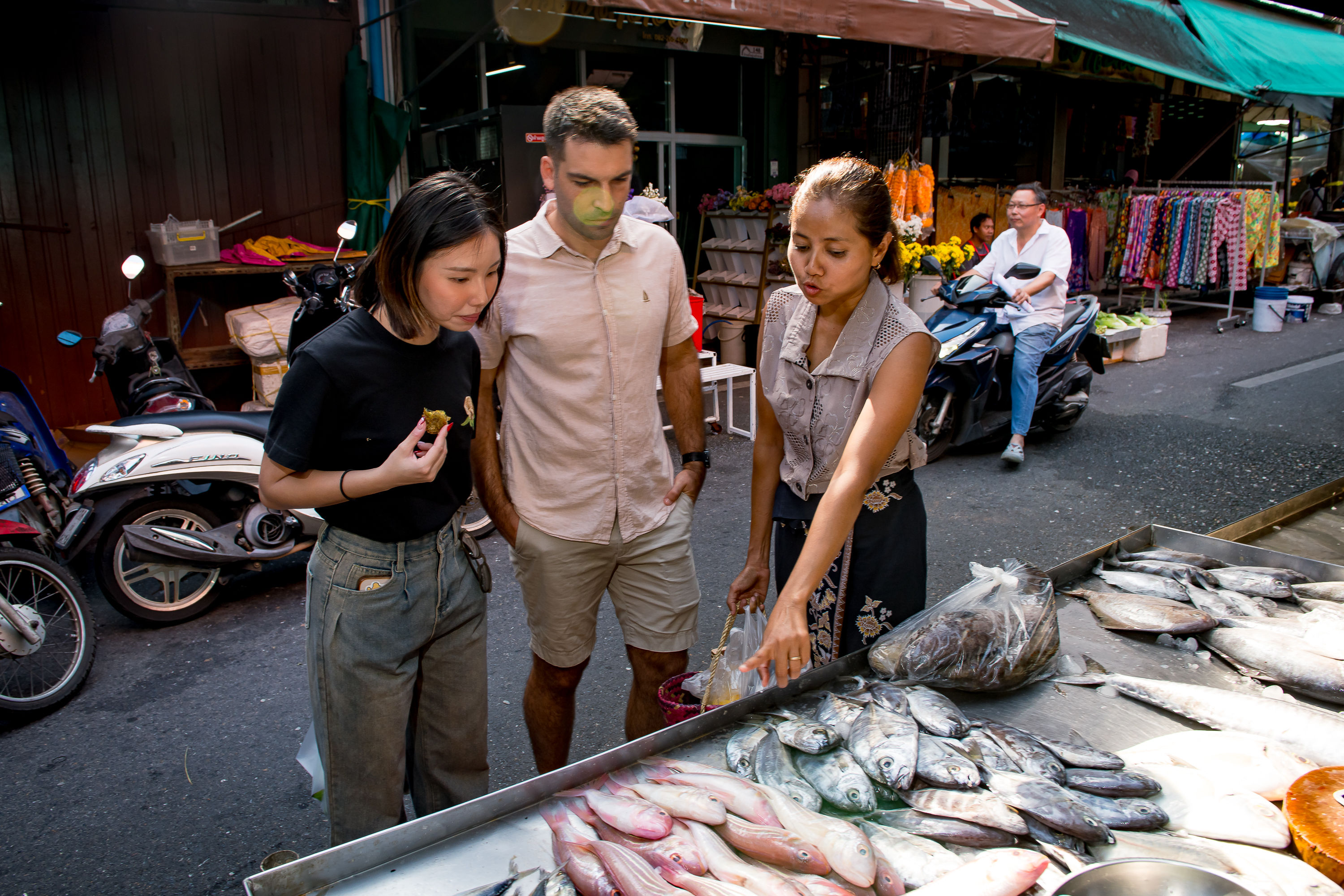 Home-Style Southern Thai Cooking Class in Trang - Market Visit & Garden Kitchen (Private)