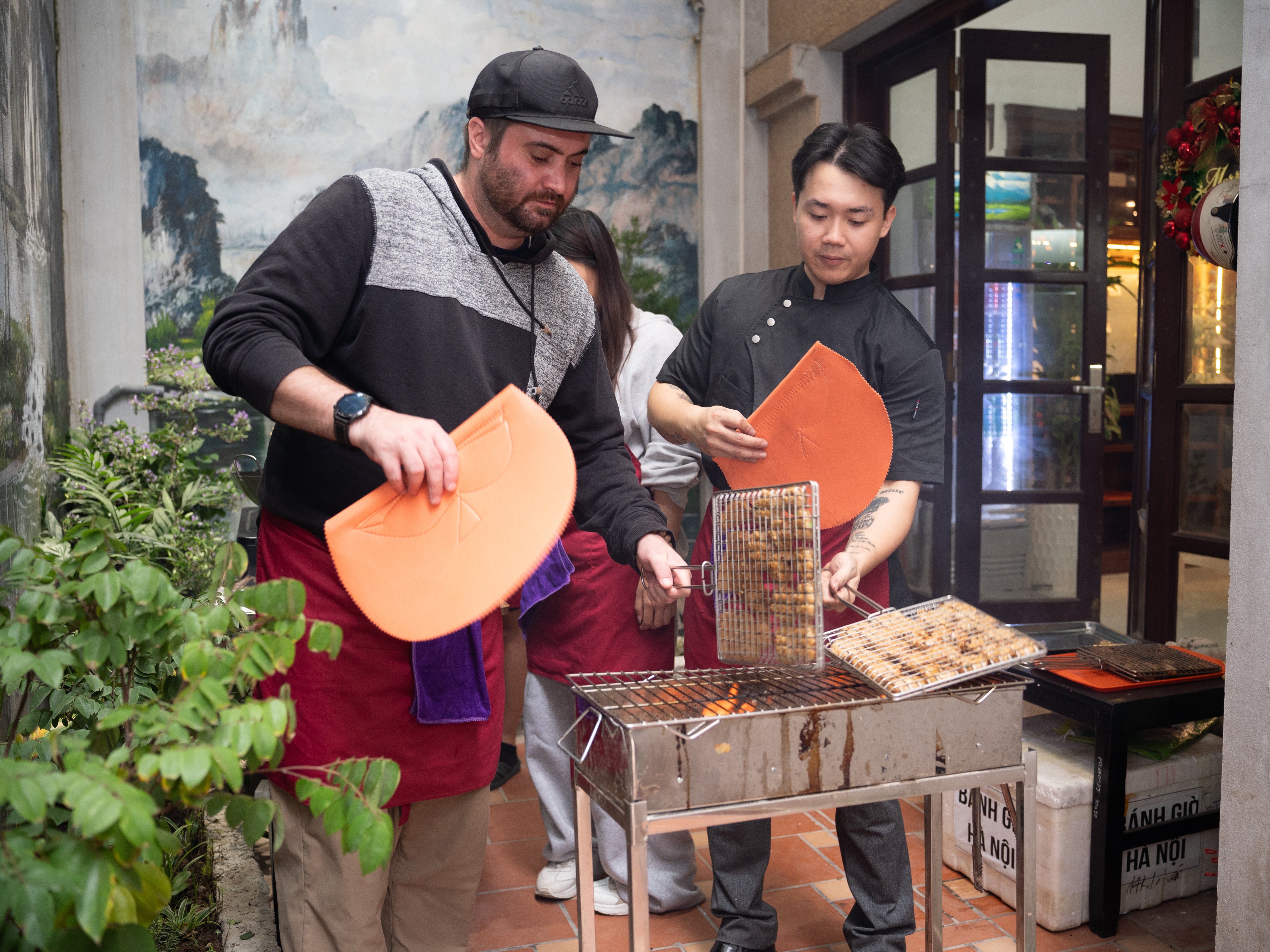 Kochen, Genießen & Lachen: Ein authentisches Kocherlebnis in Hanoi