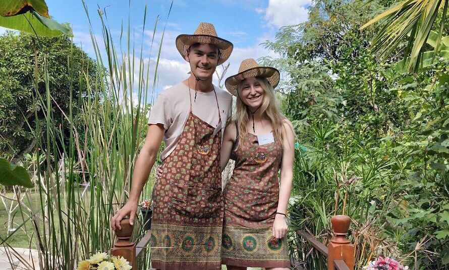 Koche mit frischen Zutaten: vom thailändischen Garten zum Wok!