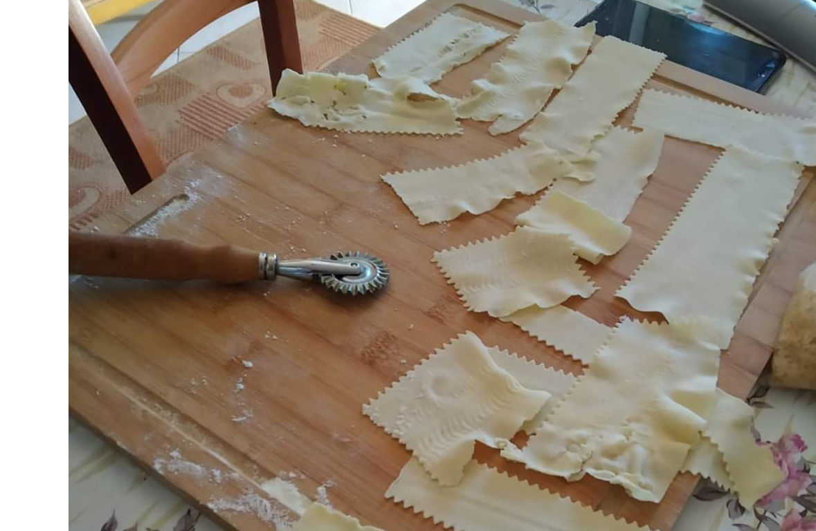 Private Cooking at the Farmhouse: Traditional Neapolitan Menu for 7 days (6 nights) with Accommodation