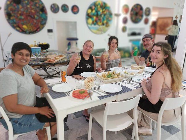 Ein interaktiver Kochkurs mit italienischen Gerichten unter der Leitung unseres Küchenchefs