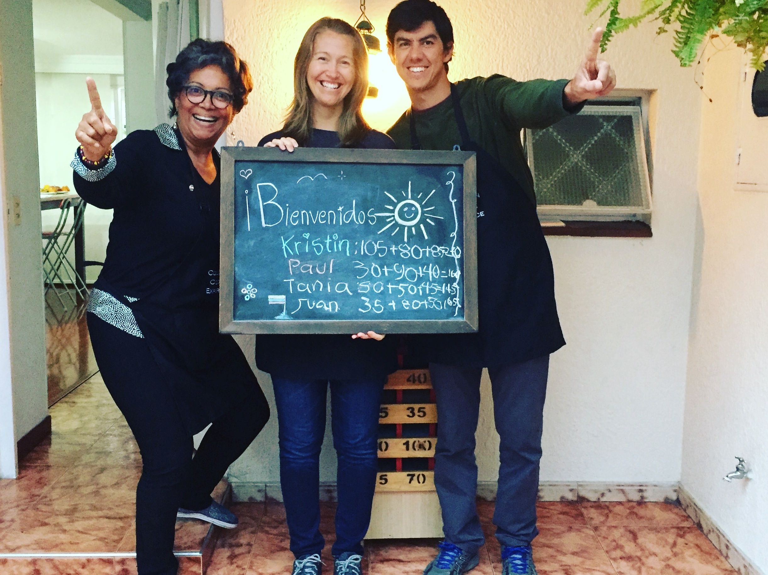Cooking Class in a Typical Colombian House: Fruits, Cocktails, Fun and a Lot of Food!