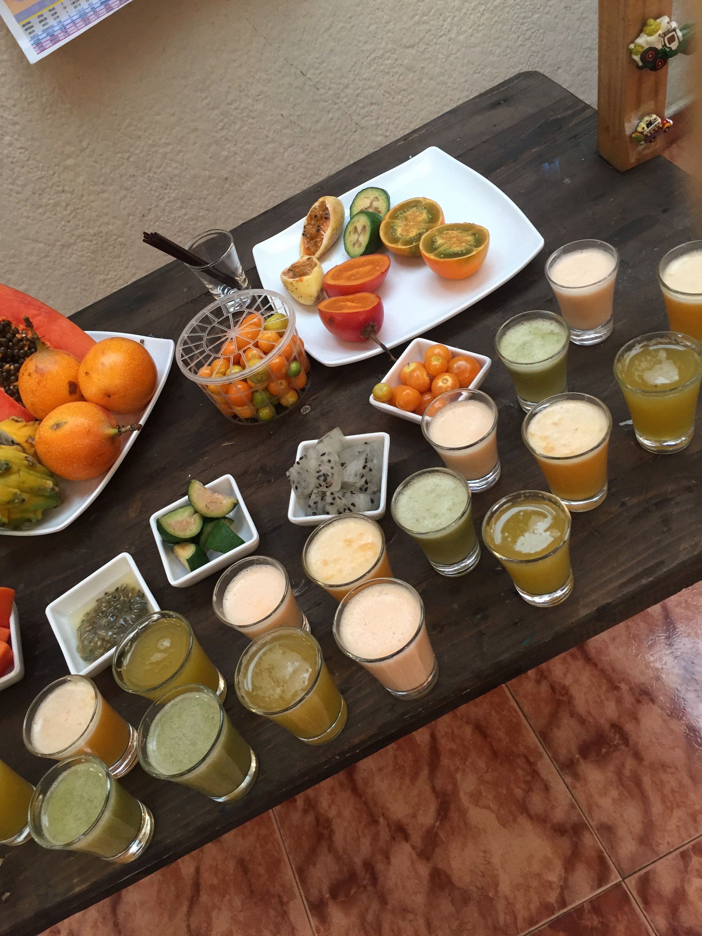 Cooking Class in a Typical Colombian House: Fruits, Cocktails, Fun and a Lot of Food!