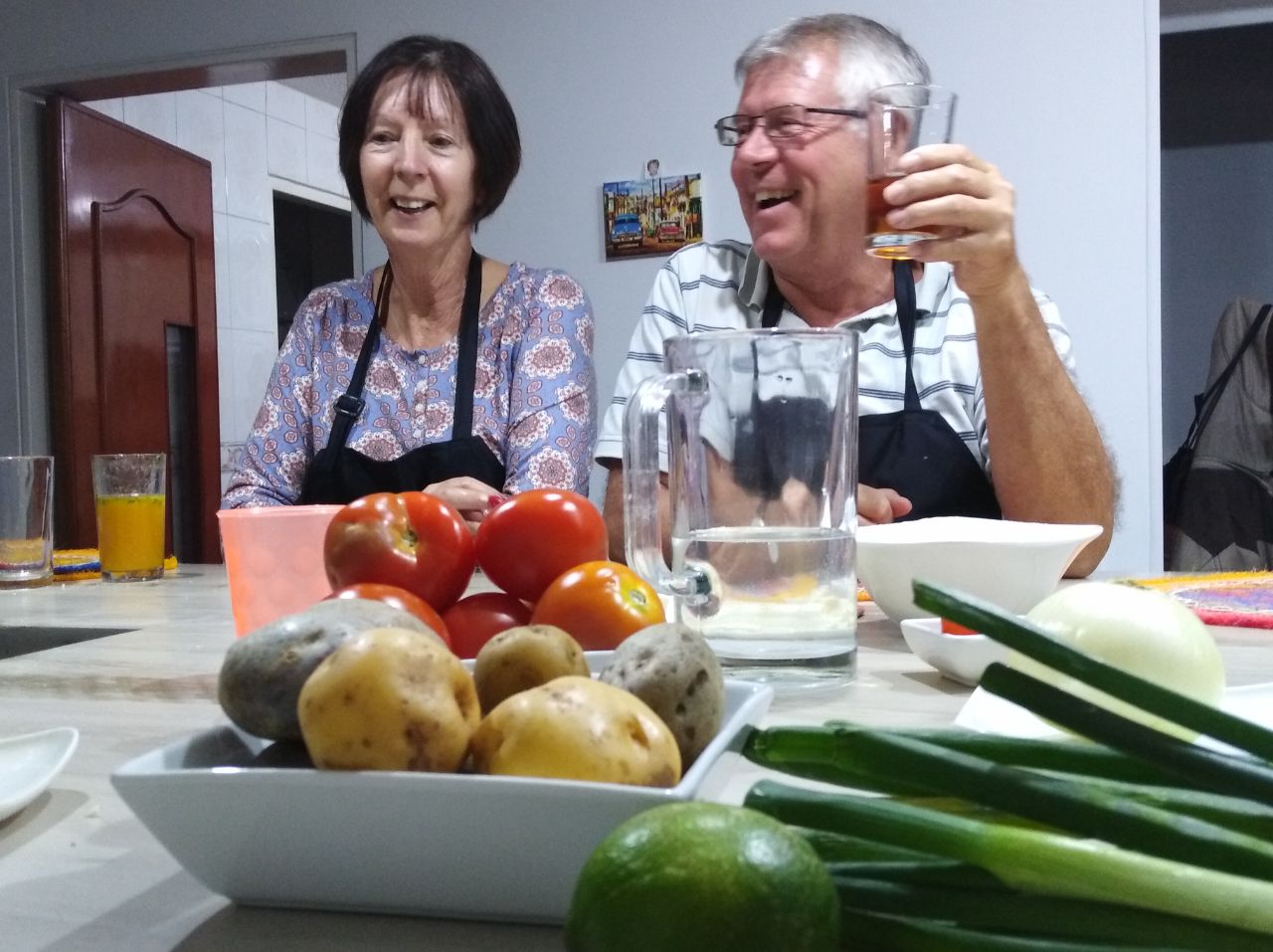 Cooking Class in a Typical Colombian House: Fruits, Cocktails, Fun and a Lot of Food!