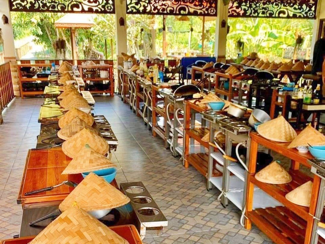 Choose Your Thai Menu: From Local Market Visit to Garden Tour