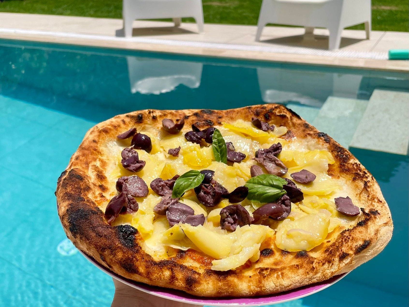 Contemporary Pizza Cooking Class in Catania
