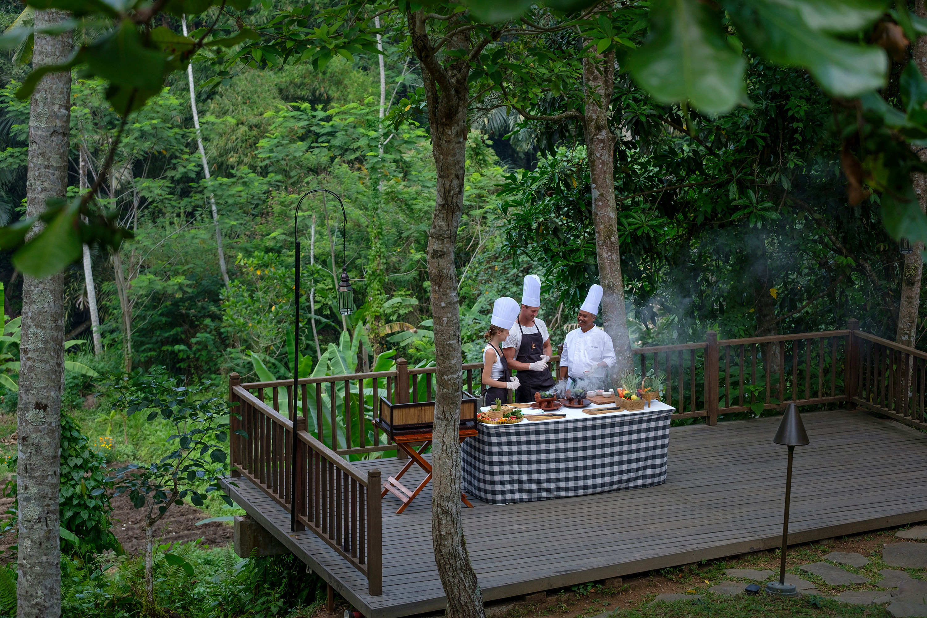 Authentic Balinese Cooking Class and Garden Tour Experience