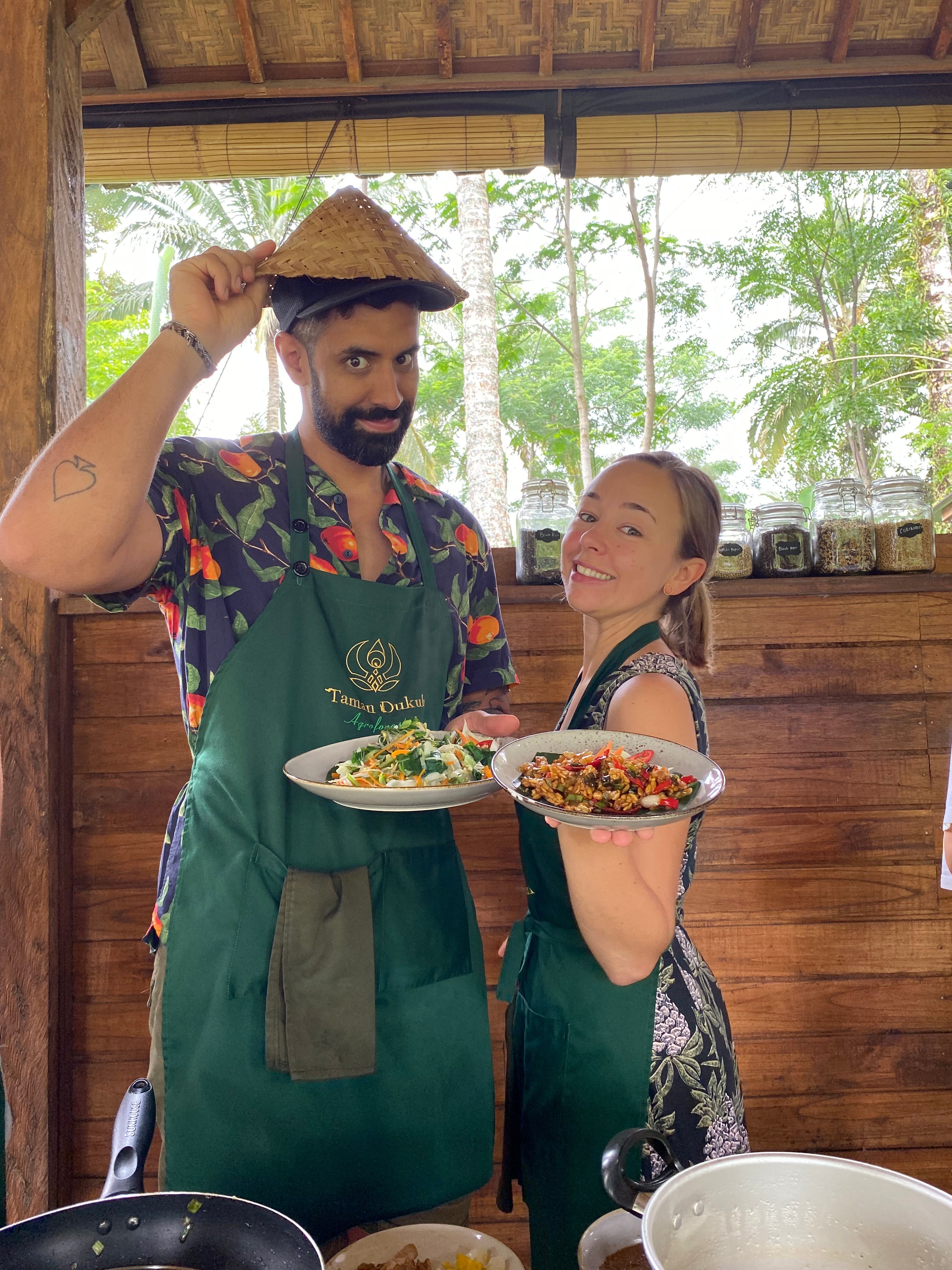 Cook with Fresh Picks from Organic Farm and visit Ubud's Market