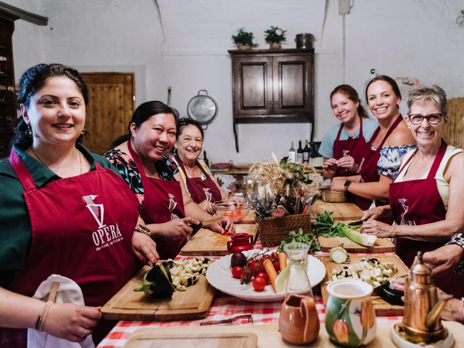 Culinary Experience with Dinner and Live Opera in the Countryside