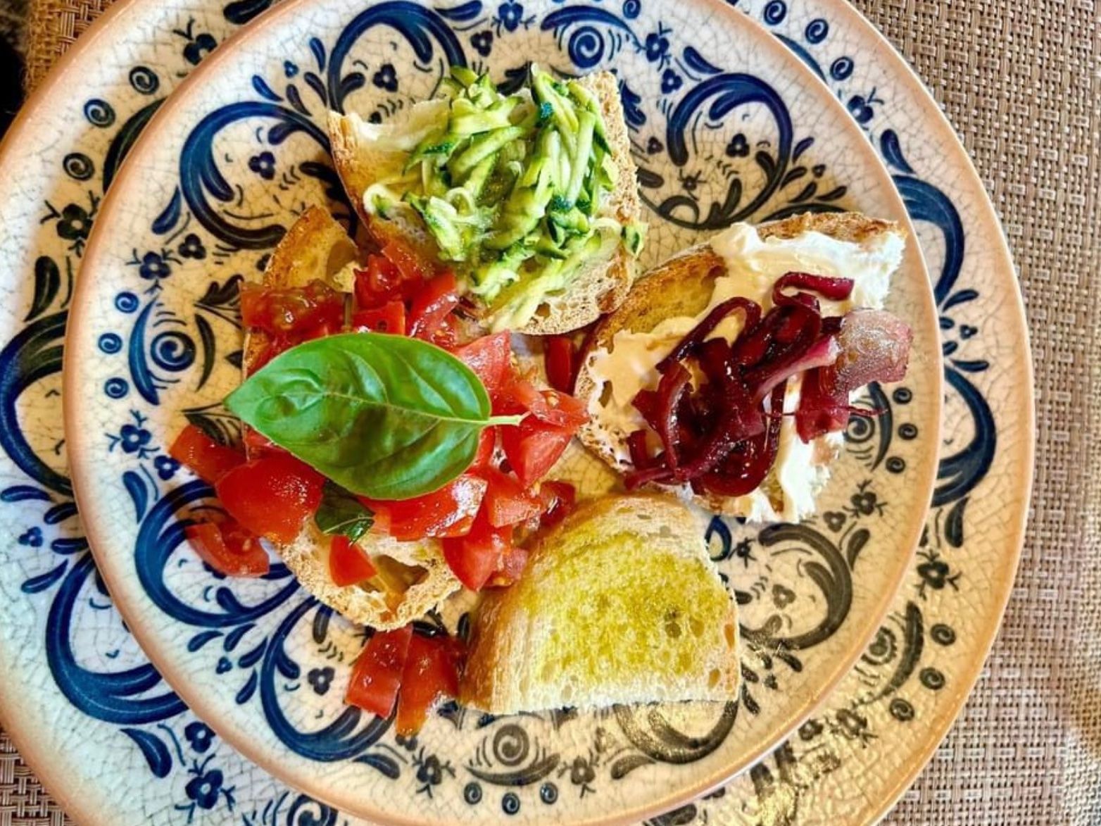 Culinary Experience with Dinner and Live Opera in the Countryside
