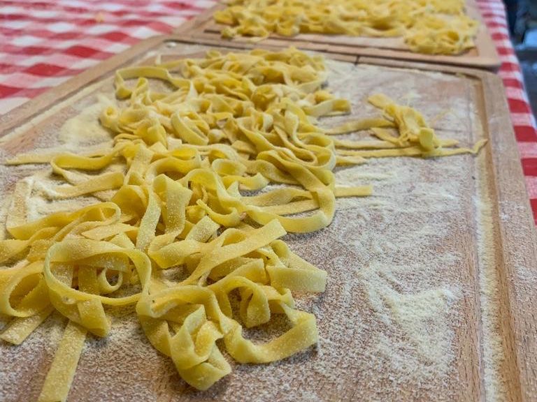 Culinary Experience with Dinner and Live Opera in the Countryside