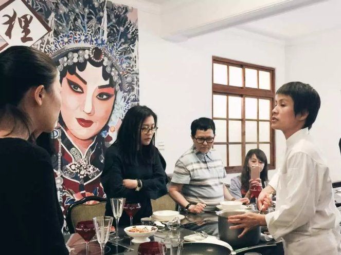 Old-fashioned Taiwanese Cuisine Cooking Class with Market Tour