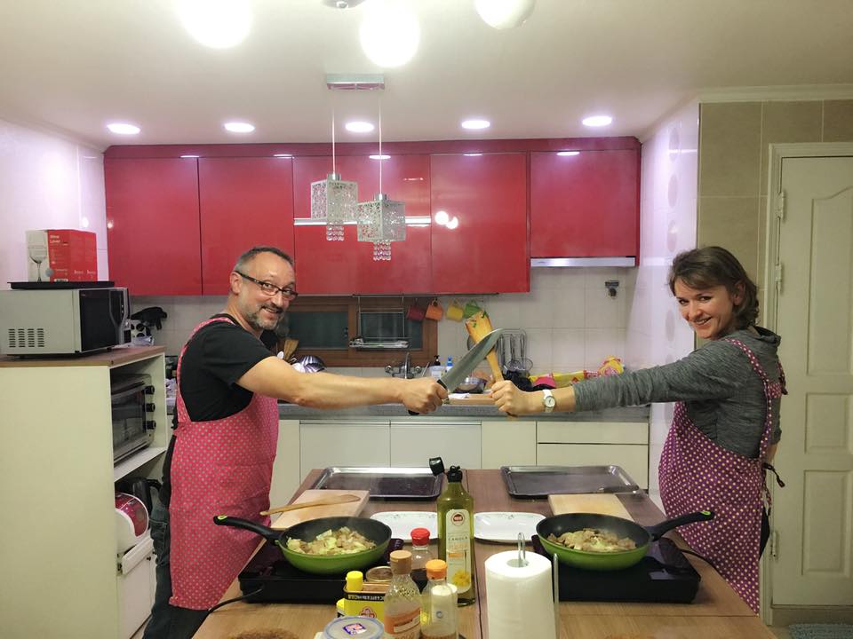 Cook 3 Korean Home-Style Dishes with Local Market Tour