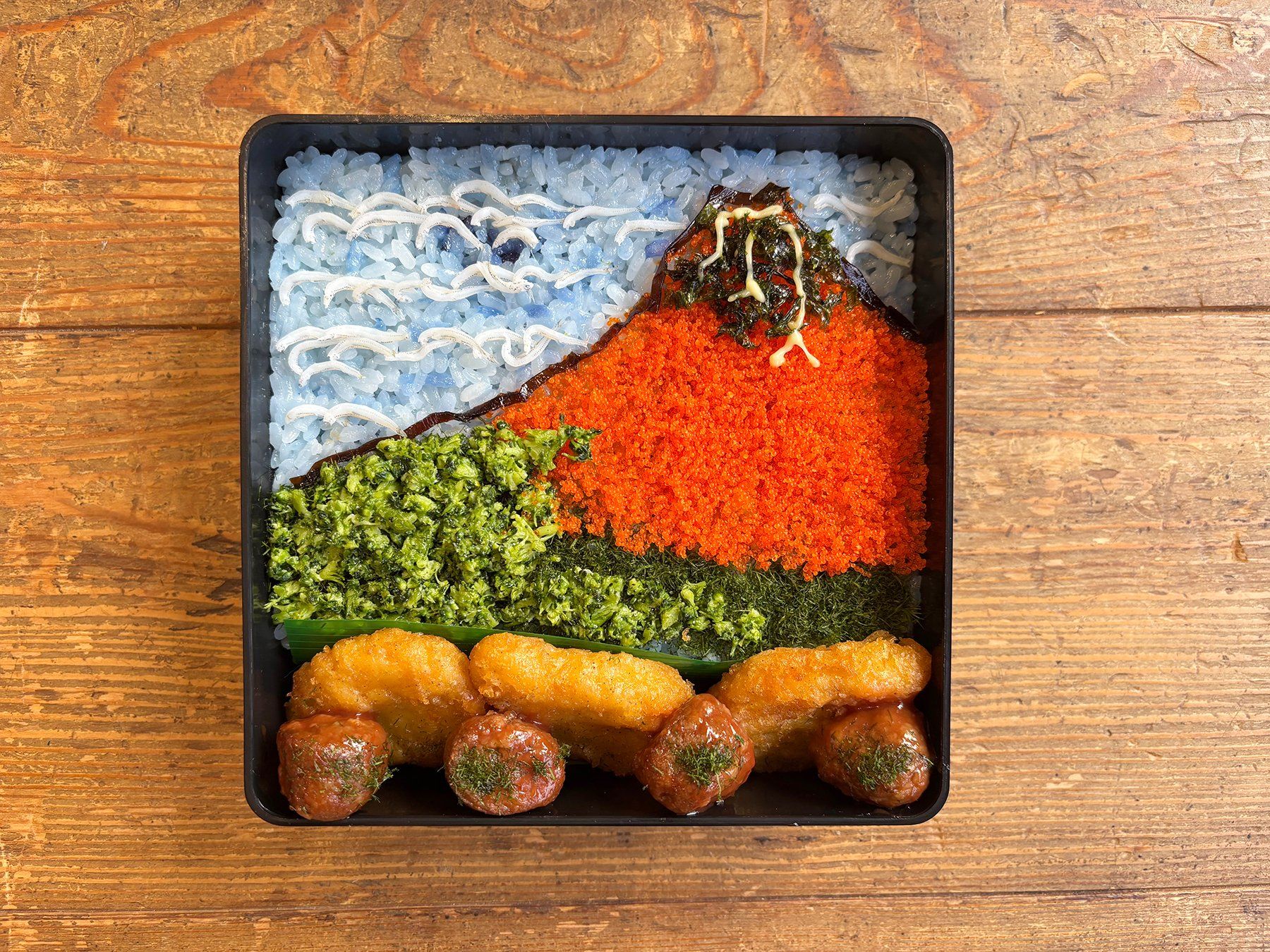Hokusai Red Fuji–Inspired Character Bento Art Experience