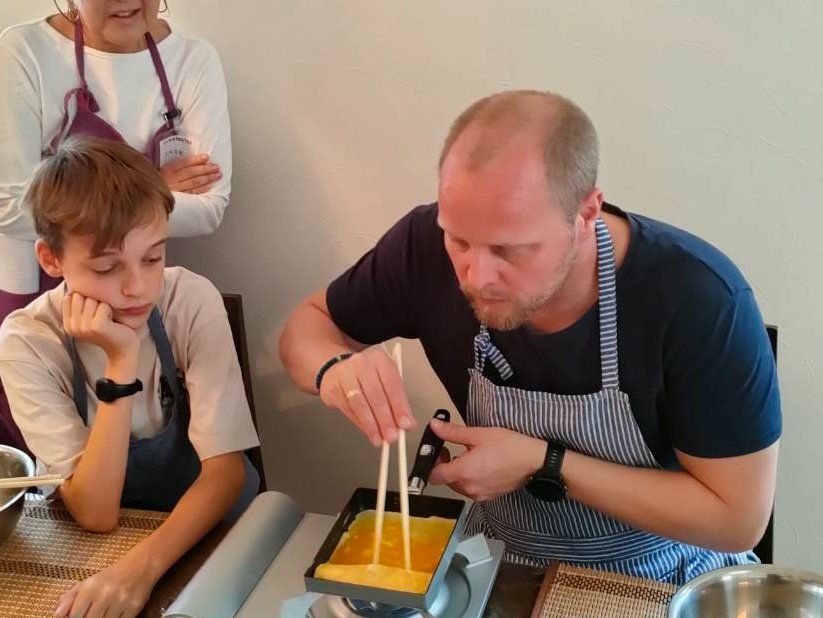 Traditional Japanese Sushi Rolls & Japanese Rolled Omelette Making with a Pro Chef + Local Supermarket Tour