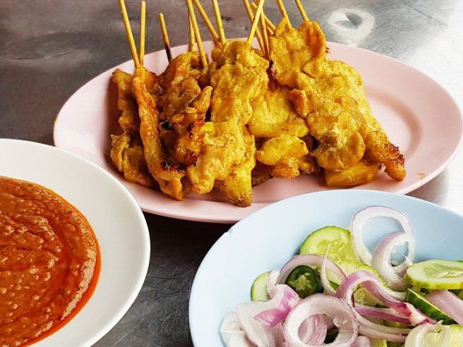 Hidden Flavors of Bangkok: Food & Culture Tour Along the Chao Phraya River
