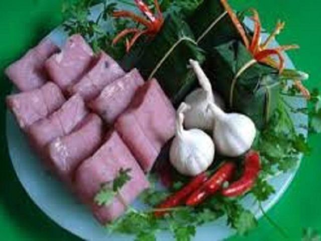Danang Local Foods on Motorbike