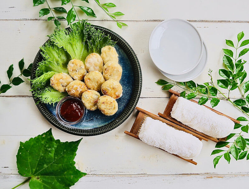 Delicious Japanese Cooking with Bento Box