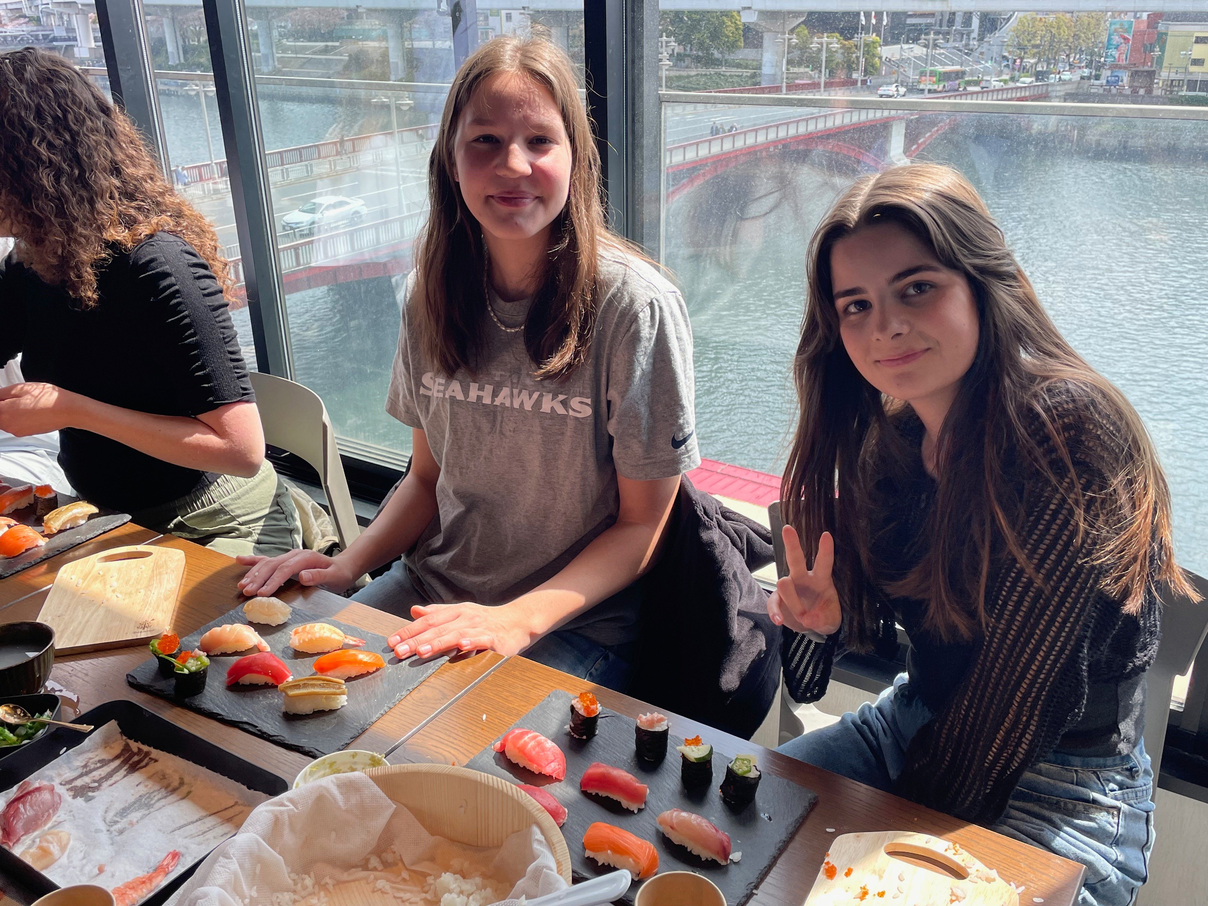 Sushi Making with a Professional Chef in Asakusa