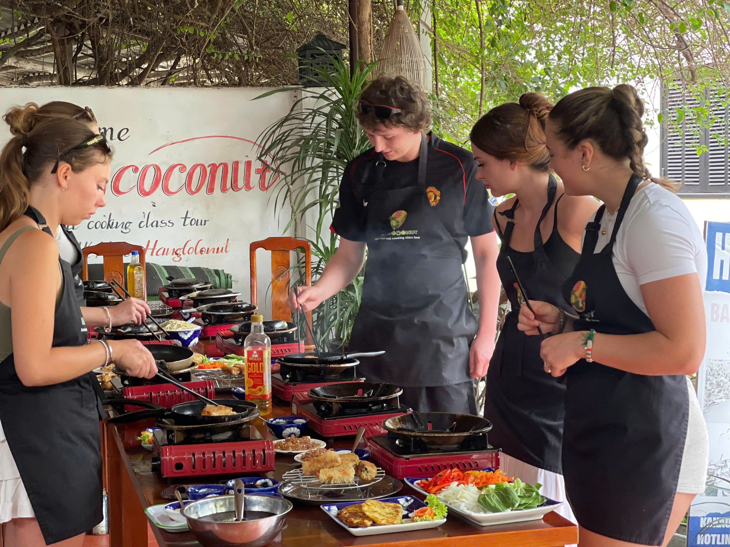 Experience Authentic Vietnamese Cuisine & Local Life in Hoi An